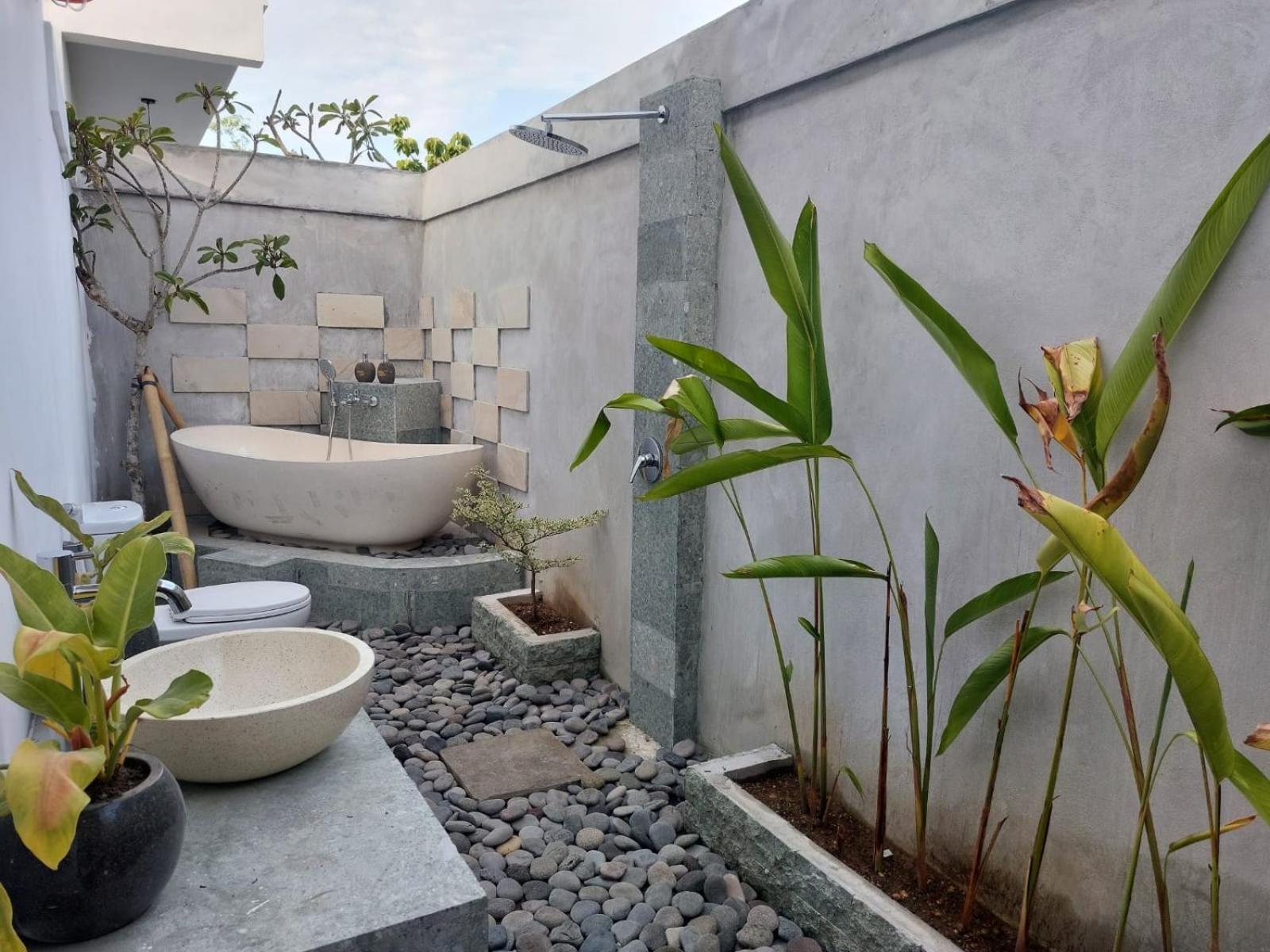Innora Jungle Resort And Spa Batununggul 외부 사진